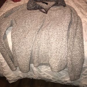 Fleece pullover